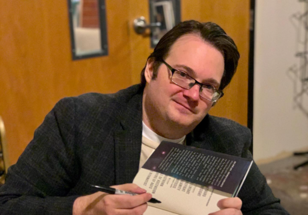 Fantasy author Brandon Sanderson raises $15 million in a day with  Kickstarter